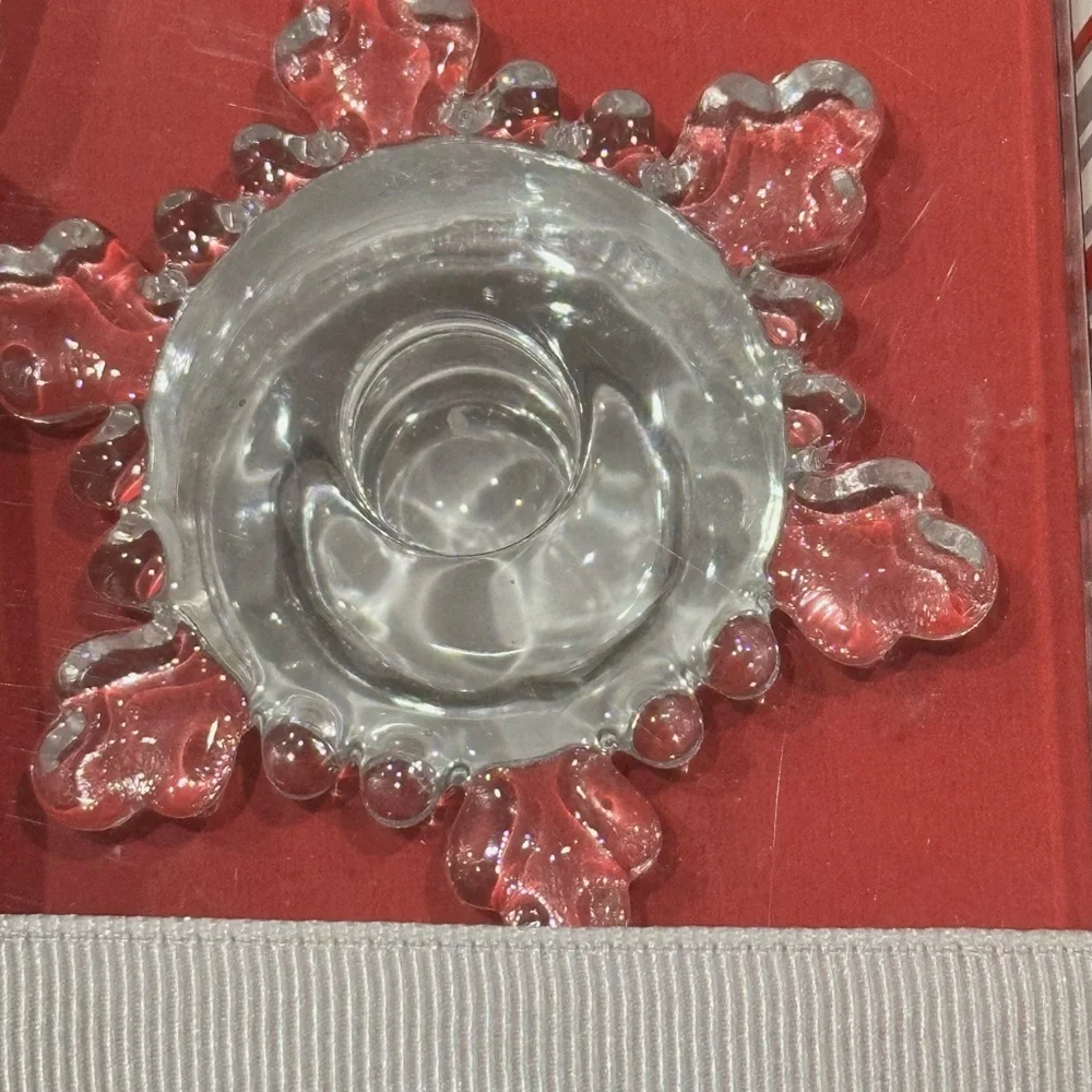 WILLIAMS SONOMA SNOWFLAKE CANDLE HOLDERS.SET OF 4. New